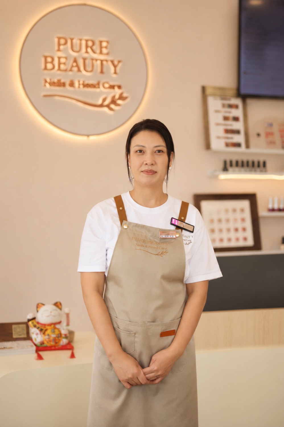 Linda, founder of PURE BEAUTY nail salon and head care studio in Bridgeport, Chicago